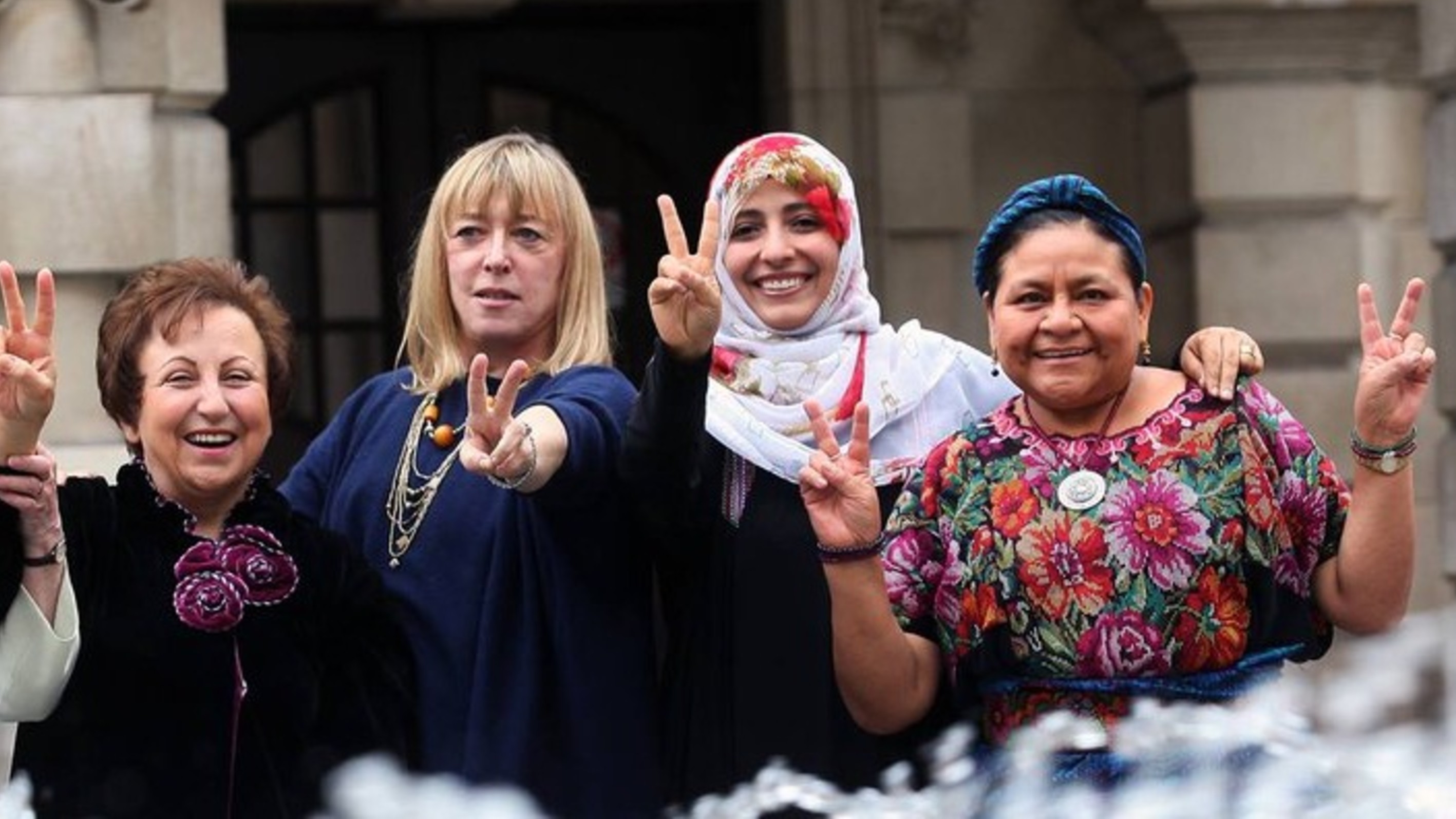 بينهن توكل كرمان..أربع من الحائزات على نوبل يتقصين الحقائق حول العنف ضد النساء في هندوراس وغواتيمالا